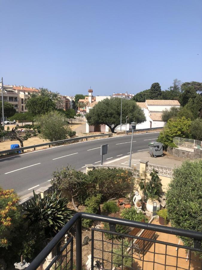 Ferienwohnung 1R Pis Al Port-Terrassa I Jardi Llança Exterior foto